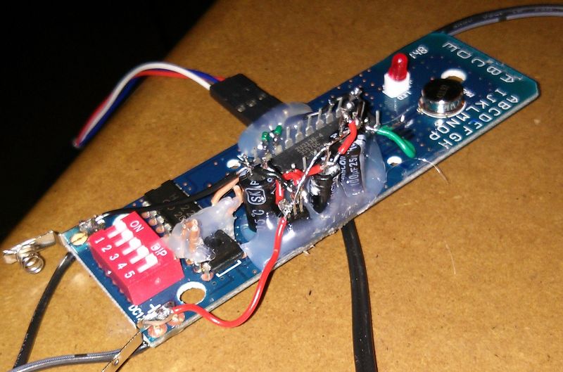 Datei:Funkstrom Board Glued.jpg