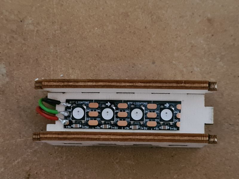 Datei:LED-stripe-glued.jpg