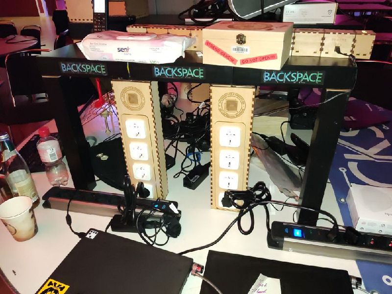 Datei:IKEALACK-block-config.jpg