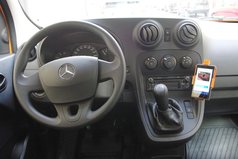 Datei:Jolla Mercedes 01.JPG
