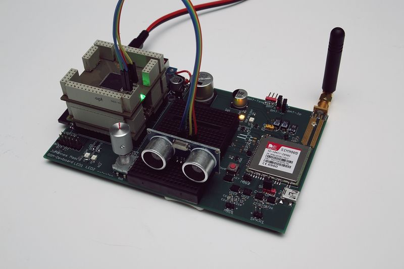 Datei:Gsm devboard 2.jpg
